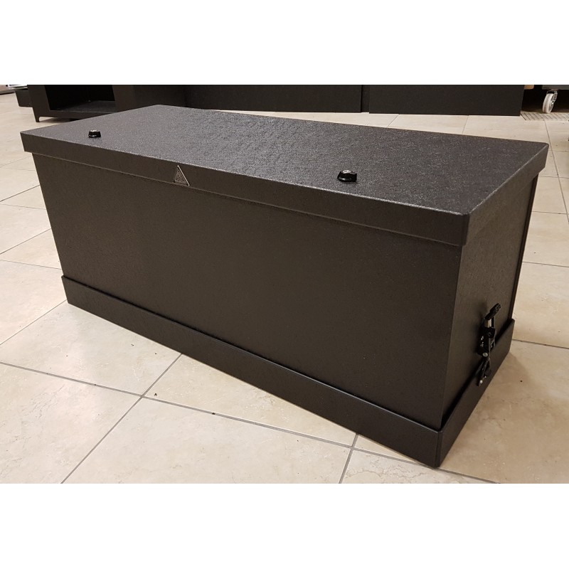 Quad Triple Terrier Box